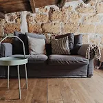 Sandstone Loft Close To Center